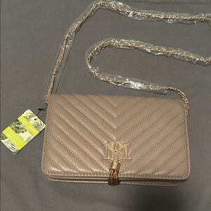 Elegant Beige Crossbody Bag